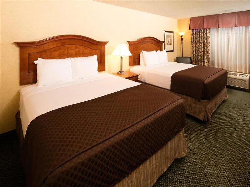 ***  Red Lion Hotel Portland Airport United States