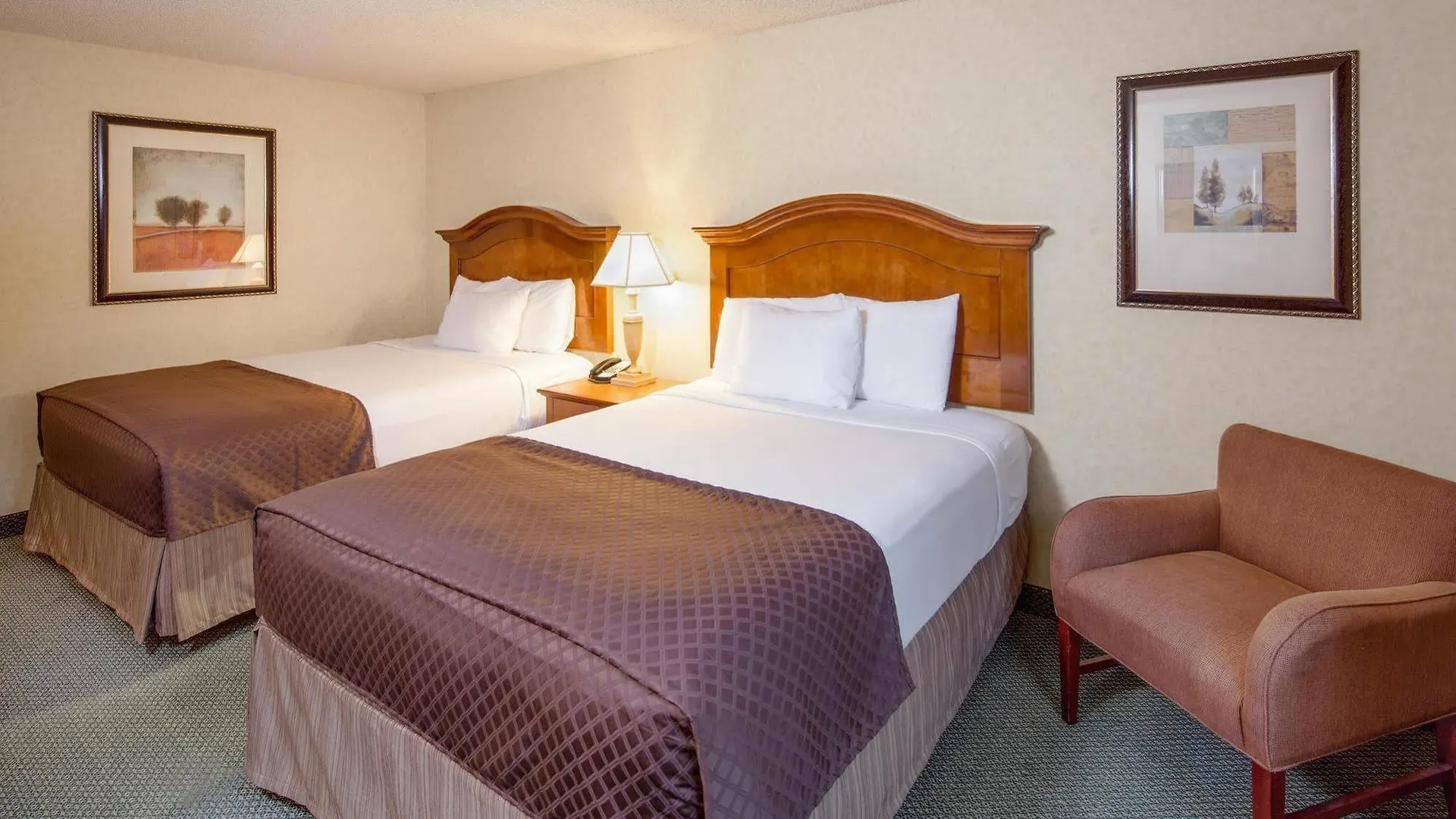 Red Lion Hotel Portland Airport